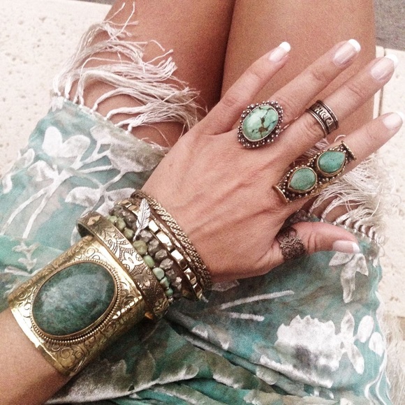 🌸 KINDNESS 🌸 DEVINE STYLISH ENERGY FEMININE DARLING FASHIONISTA BOHO CHIC LOVE - Picture 13 of 16